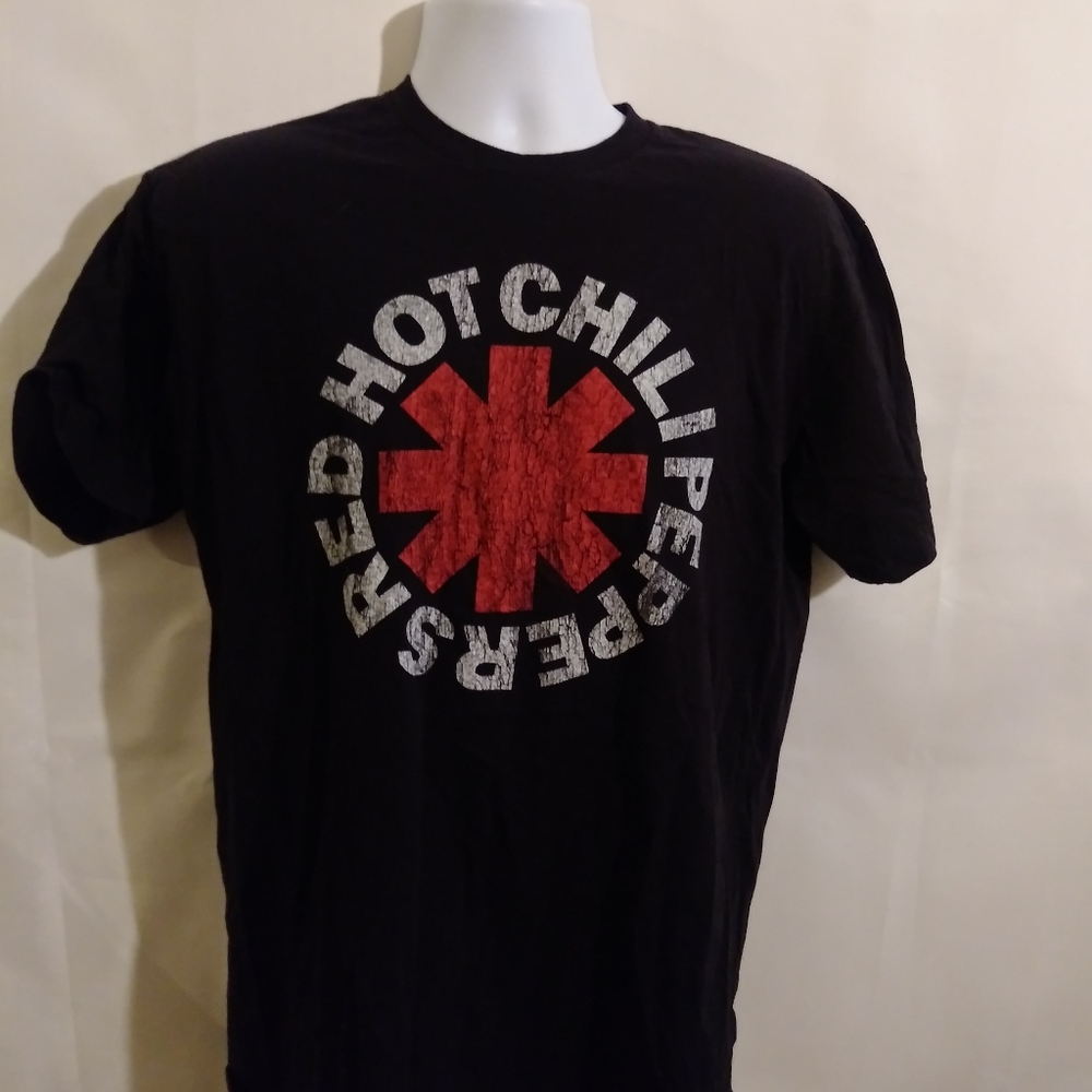 Pick 3👕 $15 Red Hot Chili Peppers T-shirt